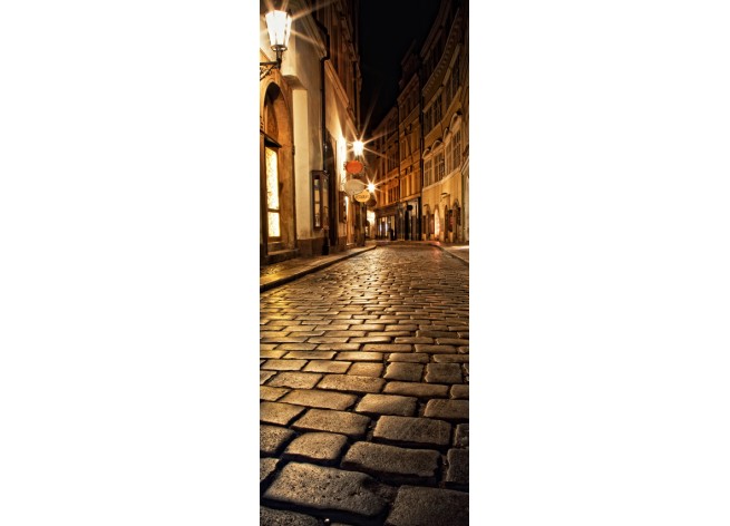 Наклейка на дверь Таинственный узкий переулок с фонарями в Праге